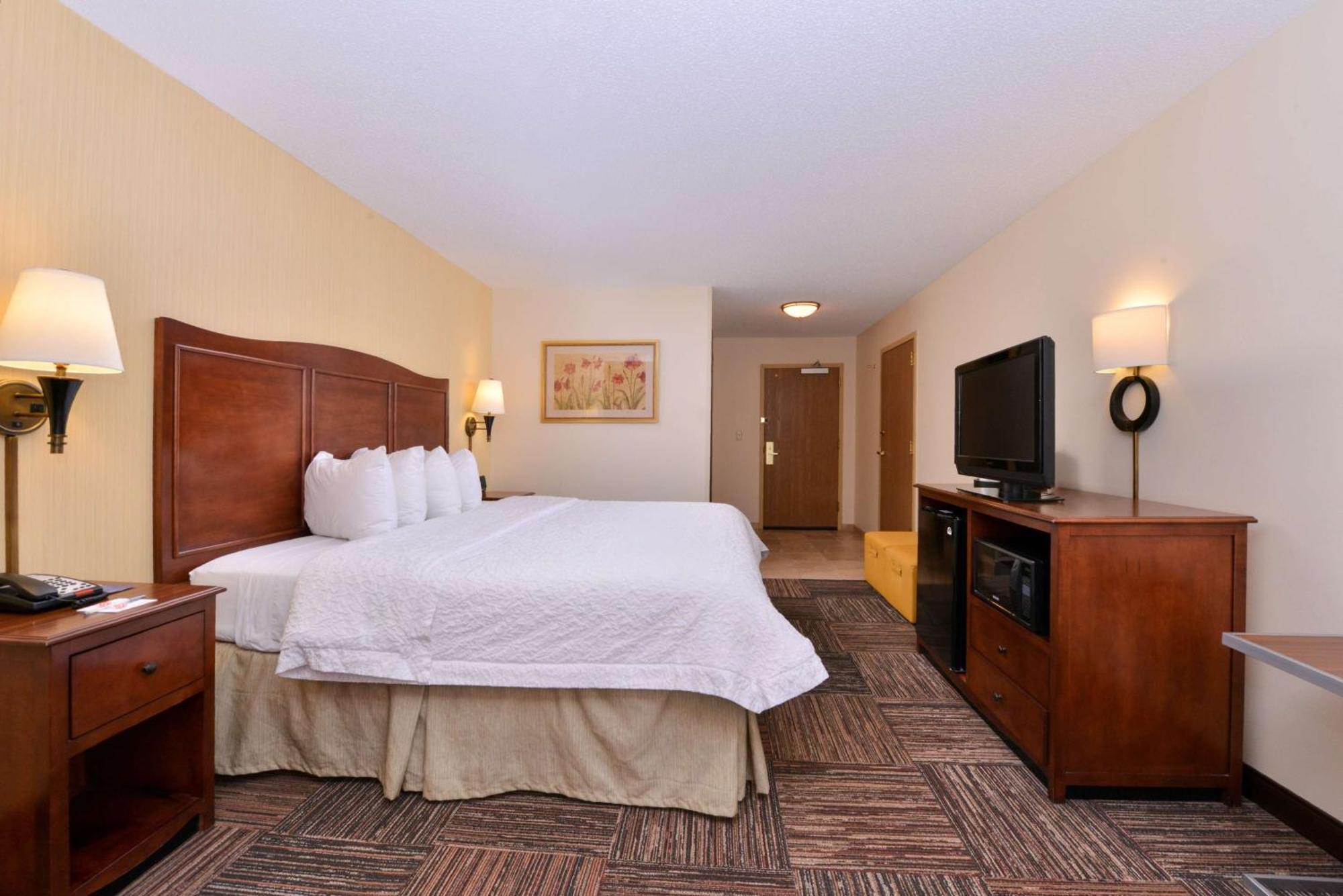 Hotel Hampton