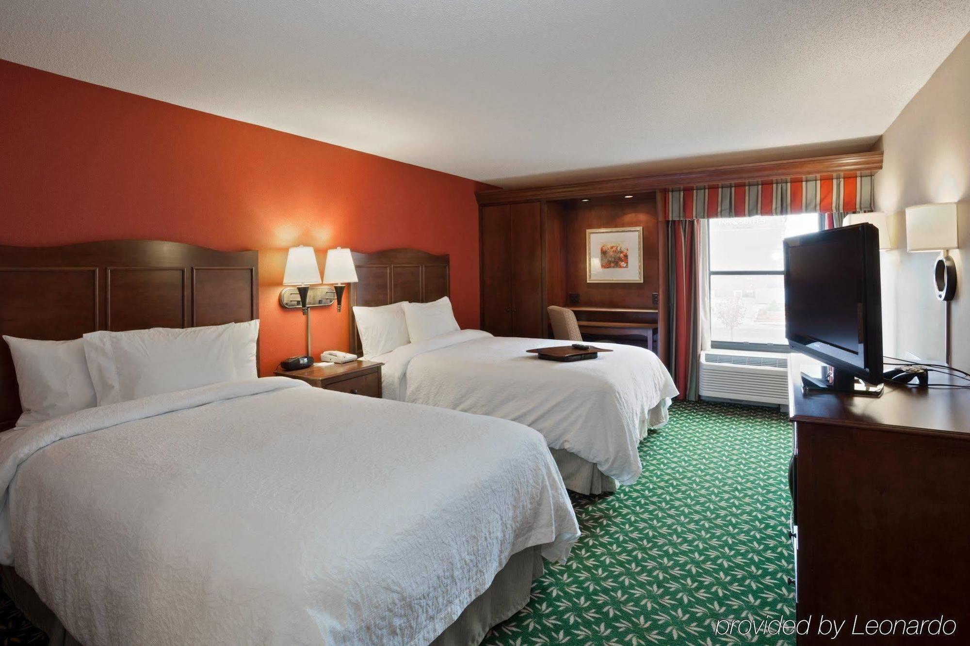 Hotel Hampton